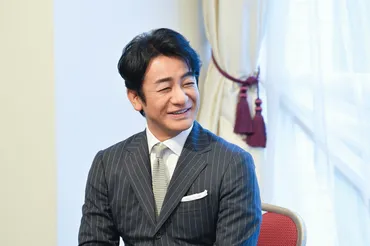 片岡愛之助の軌跡: 歌舞伎、舞台、そして多岐にわたる活躍とは？愛之助、歌舞伎から映画、占いの世界へ