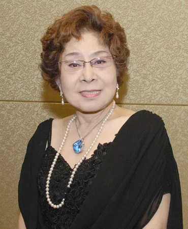 女剣劇」の俳優 浅香光代さん死去 「ミッチー・サッチー騒動」で話題も