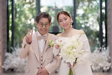 加藤茶、綾菜さん夫妻 82歳&37歳の大人なウエディング姿を披露、結婚15年目の誓い(スポーツ報知)