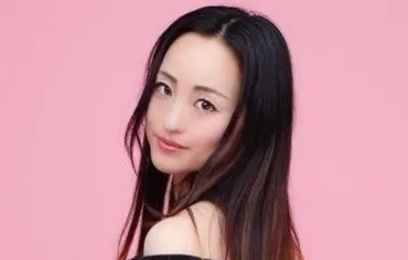 4 人の子どもを育てながら親子で通える人気ダンススクールを運営！ダンスフェスを開催し、地域活性化を目指す現役ママダンサー！踊る 4 児のシンママ社長  竹澤瑞穂 