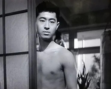 石原慎太郎追悼レビュー、映画『太陽の季節』（1956年、原作者本人も特別出演、弟・石原裕次郎は脇役）: テンメイのＲＵＮ＆ＢＩＫＥ