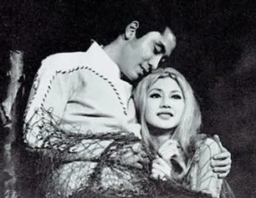 加賀まりこは昔浅利慶太の｢オンディーヌ｣で女優復帰していた！