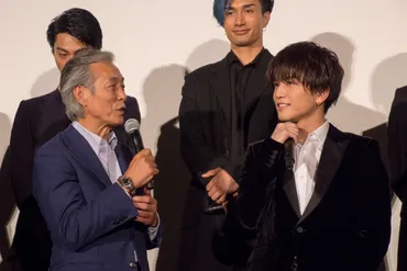 岩田剛典゛コブラ生コン事件゛にみずから決着!久保茂昭監督が涙する一幕も『HiGH&LOW THE MOVIE 3』完成披露イベント(写真28枚)