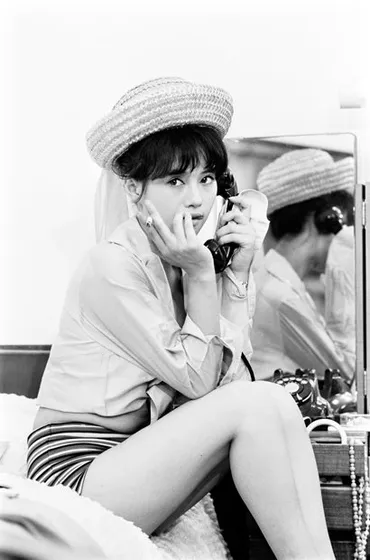 加賀まりこ：年齢を重ねても輝き続ける女優の魅力とは？加賀まりこの知られざる素顔と、その生き方