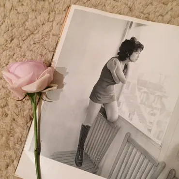 永遠の小悪魔、加賀まりこに生き方を学ぶ写真集