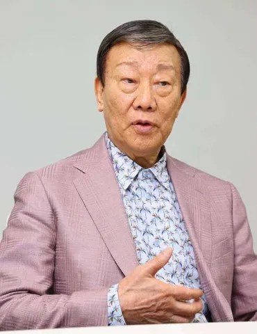 橋幸夫さんの軌跡と、その音楽が与えた影響とは？昭和を彩った歌声と、別れ