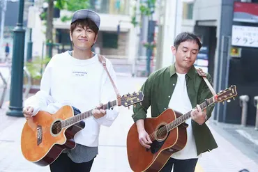 ゆず、渋谷公園通りで2人が歌う新曲MV公開。20年前のレアライブ映像も登場