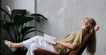 NeuroTech Magazine by VIE, Inc. 