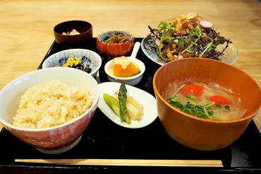 西中島】『Merrymomo』のマクロビオティック料理に癒される 