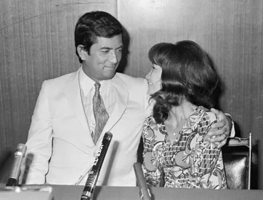 加山雄三と松本めぐみ: 半世紀を越える夫婦愛の軌跡。その愛の形とは？加山雄三と松本めぐみの夫婦愛: 出会いから現在まで