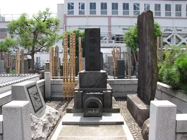 手塚治虫～生命の尊厳を描き続けたマンガの神様 