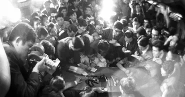 サンデー毎日:実弟に泣いた「昭和の歌姫」 「一卵性母娘」が貫いた意地 1973(昭和48)年・美空ひばり〝紅白落選〟