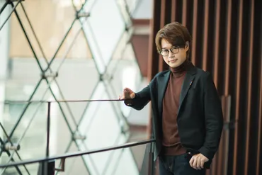 クラシックの楽しみ方に正解はない。ピアニスト・YouTuberの石井琢磨（たくおん）さんが語る「自由な聴き方」とは 