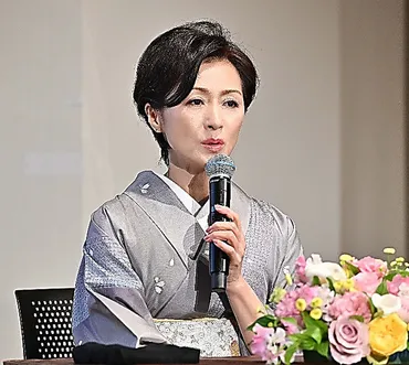 Ａｇｉｎｇ Ｇｒａｃｅｆｕｌｌｙ わたしらしく輝く）長山洋子さんと語る、自分らしい生き方：朝日新聞