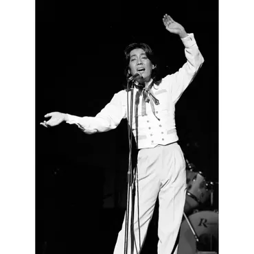 沢田研二、激動の軌跡と不屈の精神！時代を彩った音楽と挑戦の記録？沢田研二、時代を超えたエンターテイナー