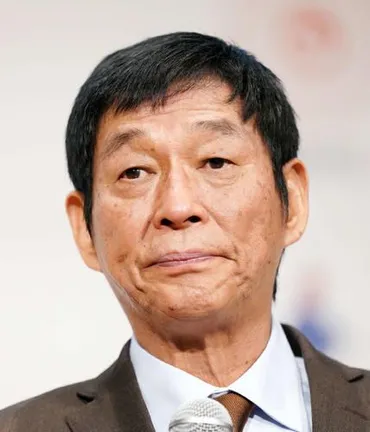 明石家さんま、大竹しのぶの子二千翔（にちか）さんの結婚式出席、微妙な立ち位置で笑い誘う（日刊スポーツ）