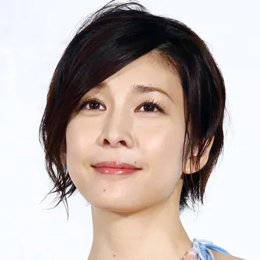 竹内結子さん急死の謎 家庭と仕事の両立に金銭的な重圧も