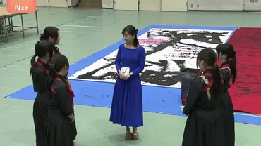 老人ホーム暮らしの中村玉緒を松平健が見舞う 玉緒はうれしさのあまり涙も