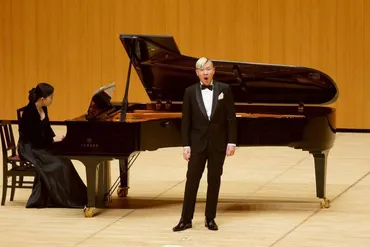 第62回ブゾーニ国際ピアノコンクールで桑原志織が第2位入賞 – ぶらあぼONLINE 