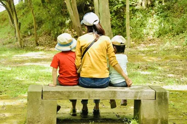 家庭、学校、地域で取り組む「親になるための教育」 