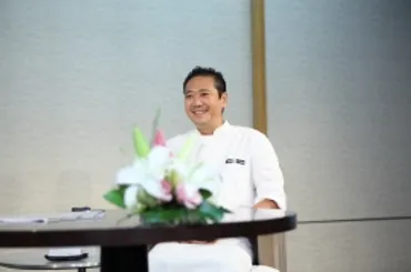 鎧塚俊彦氏の軌跡を紐解く！～パティシエ人生の秘密と、素材への情熱～？一流パティシエ鎧塚俊彦氏のこだわりと、挑戦の軌跡