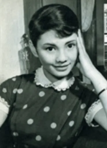 中原ひとみ 娘､土家里織の現在は？夫との結婚や息子について【画像】 