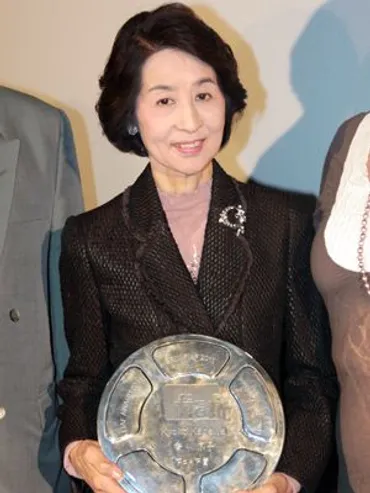 映画の世界の国民栄誉賞！映画黄金時代に活躍した大女優・香川京子が日本人初のFIAF賞を受賞！：第24回東京国際映画祭