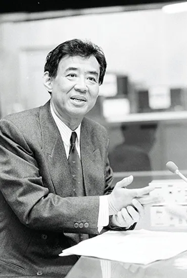 高島忠夫さんと家族の軌跡を振り返る。在宅死とは？高島家、夫婦の愛と介護の物語？高島忠夫さんの在宅死と、その家族