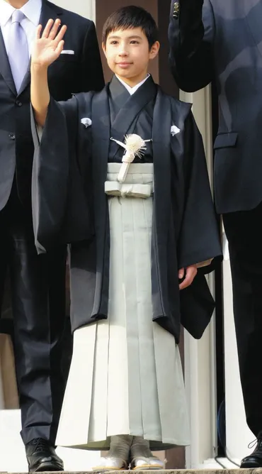 寺島しのぶと歌舞伎界の未来を担う息子・眞秀とは？歌舞伎役者としての活躍と家族の絆に迫る！寺島しのぶと息子・寺嶋眞秀の歌舞伎舞台