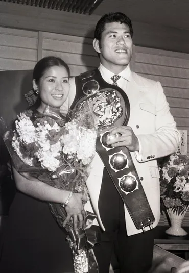 ベテランカメラマンが述懐…猪木さんの節目には倍賞美津子さんの ...