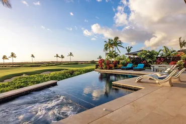 料理研究家井上絵美ハワイの別荘（豪邸）の値段は？入会金1億円 ...