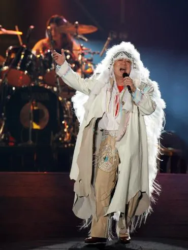 ジュリー還暦ライブで超人７時間８１曲熱唱 