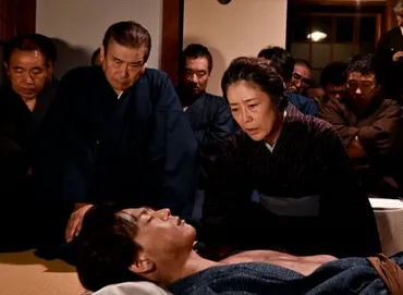 母 小林多喜二の母の物語 (2017)：キャスト・あらすじ・作品情報 ...