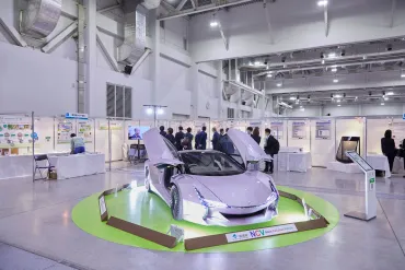 工業製品から日用品、食品まで、無限の応用可能性を持つ素材 ...