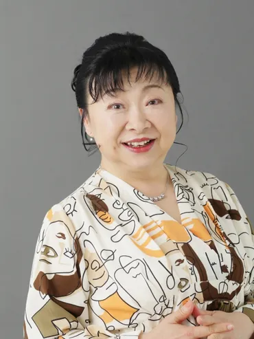 竹内都子の活躍は？テレビ、アニメ、YouTube、舞台で魅せるマルチエンターテイナーの現在地とは？多才なエンターテイナー、竹内都子の現在と未来