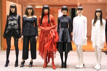 山口小夜子、その美学とは？時代を超えて愛されるカリスマの秘密に迫る！山口小夜子：時代を超えた美のアイコン