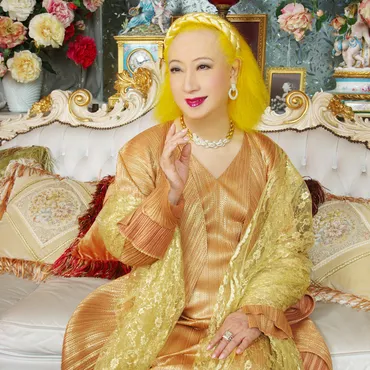 笑顔で過ごす、知恵を養う――美輪明宏さんに教わる「2026年の人生がうまくいく」心得（女性自身） 