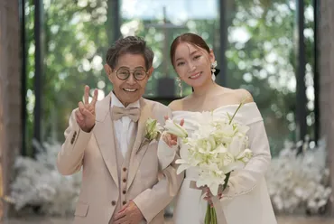 加藤茶・綾菜夫妻が「ゼクシィ」で大人なウエディング姿披露! 結婚15年目の誓い新たに