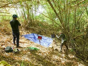 伝説の残留日本兵・横井庄一さんが暮らした「洞穴」がグアム島のジャングルに残っていた…その入口から見えてきたものは