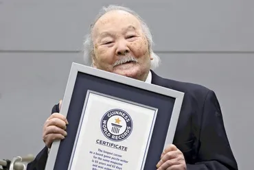 ひふみん」が加藤一二三・九段ギネス記録、詰将棋の雑誌連載６５年超…「これからも更新していきたい」 : 読売新聞