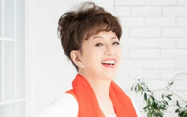 私の連れ合いの息子が、自閉症なんです。すごく可愛いのよ」 加賀まりこ78歳が60代で育んだ新しい゛家族゛