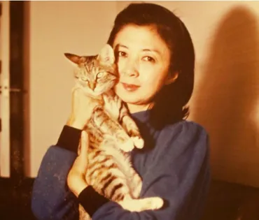 下重暁子の若い頃が美人!旦那夫はどんな人で子供は?エッセイ教室やおすすめ本についても